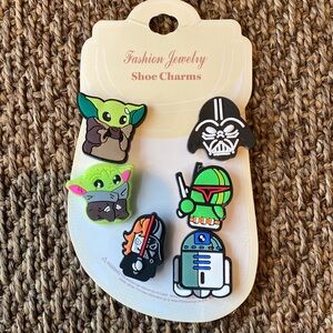 Dtar wars mandalorian crocs jibbitz